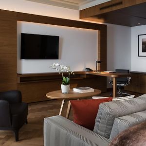 Deluxe Zimmer mit Kingsize-Bett
